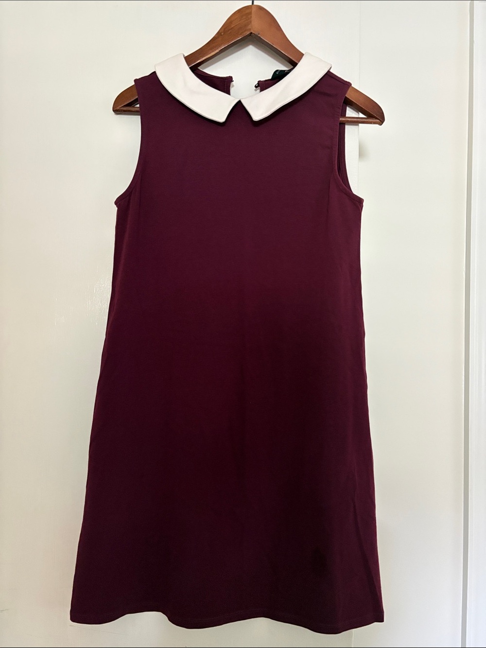Sleeveless Dress with White Peter Pan Collar - Burgundy
